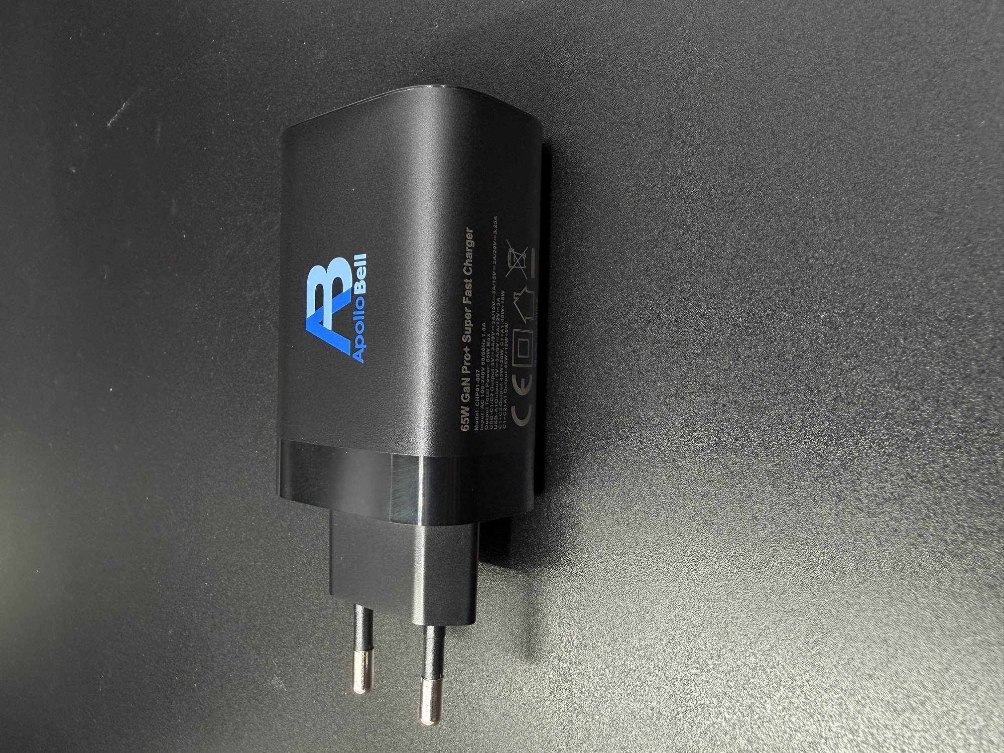 65W GaN Pro+ Süper Hızlı Şarj Cihazı, 2x USB-C + USB-A, Titanyum/Siyah - 3