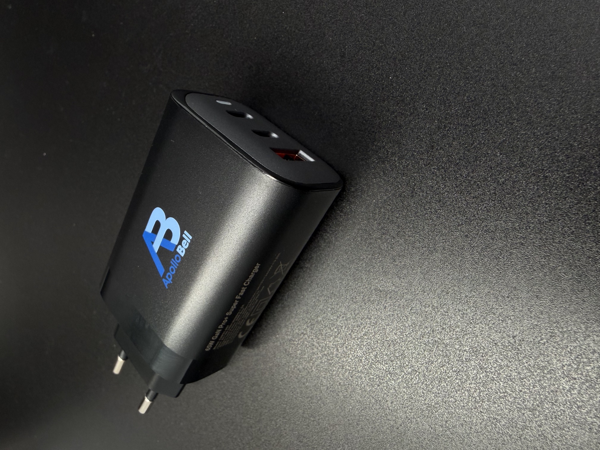 65W GaN Pro+ Süper Hızlı Şarj Cihazı, 2x USB-C + USB-A, Titanyum/Siyah - 6